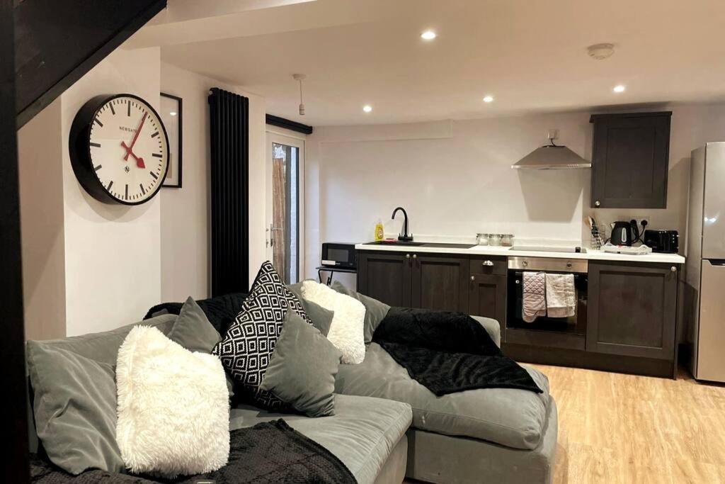 Cosy Cottage By Mgroupsa Aberdare Exteriör bild